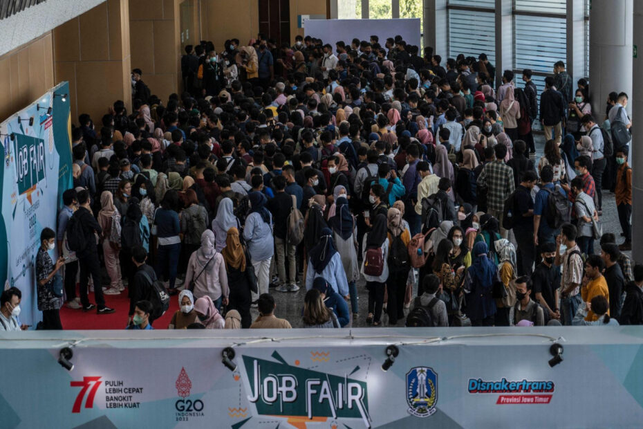 Pengangguran dan Tantangan Ekonomi Indonesia 2026